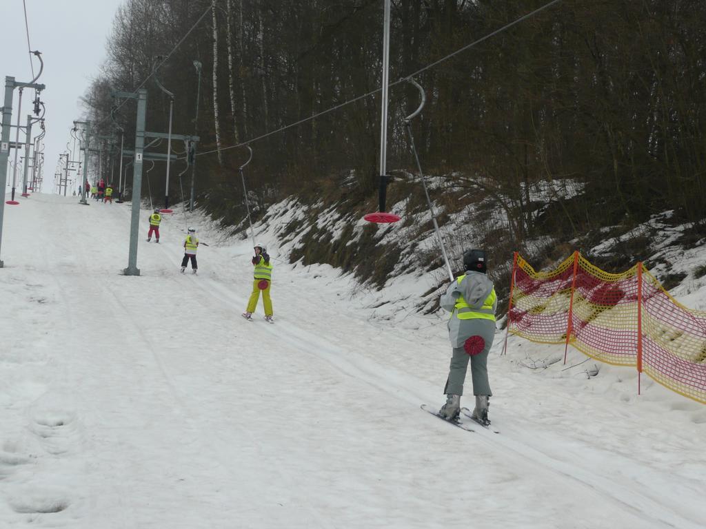 Karczma Parchatka Экстерьер фото